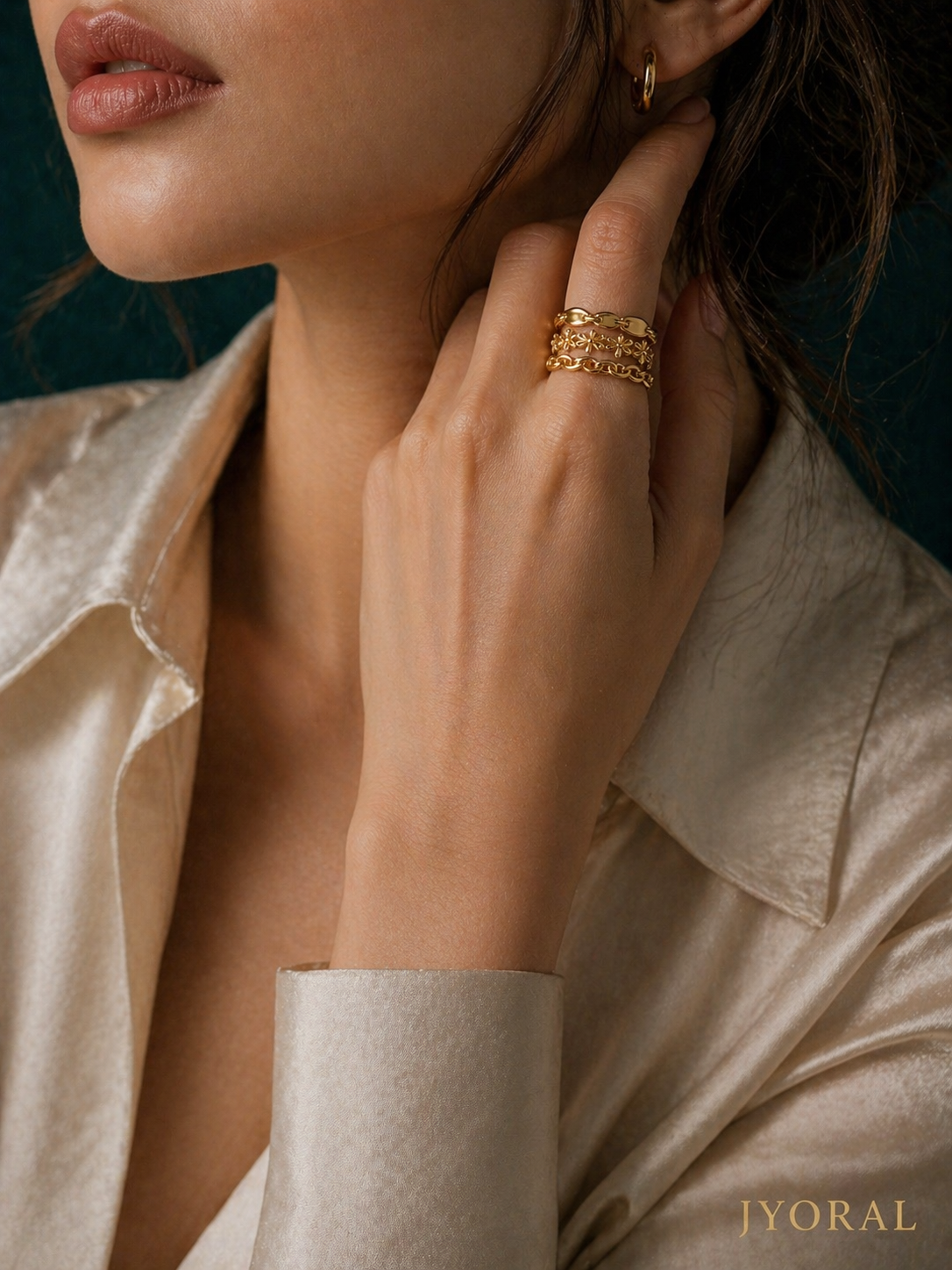 Golden Daisy Chain Stack