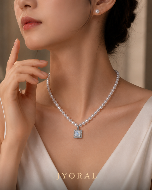 Moonelle Pearl Set