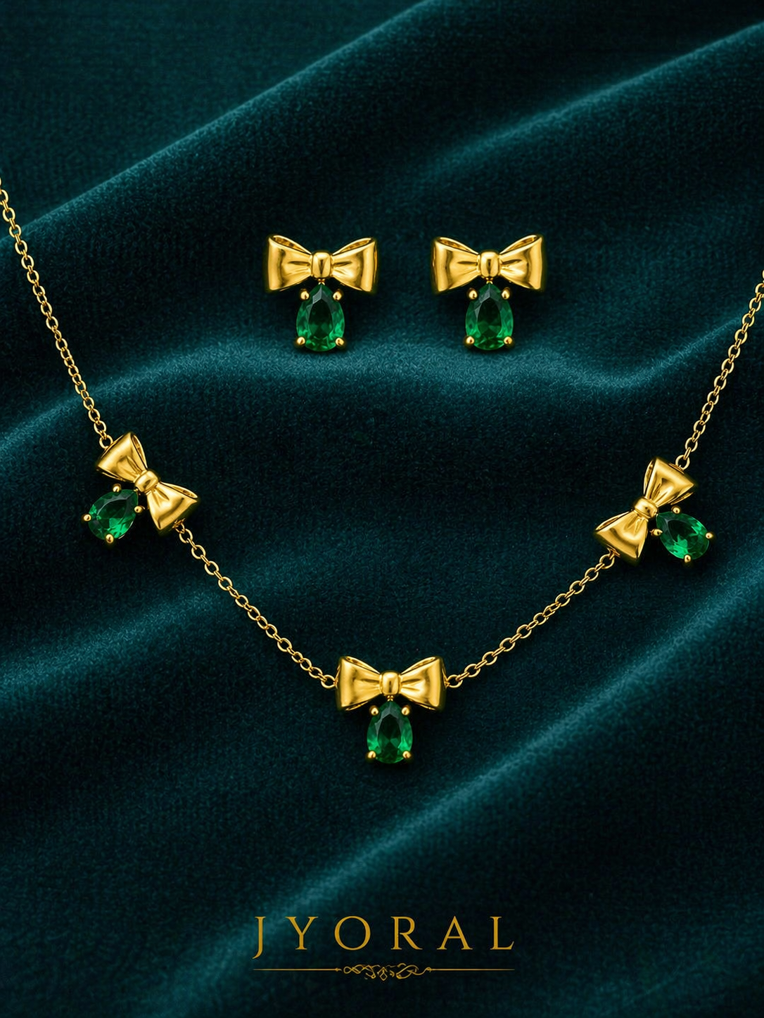 Emerald Bow Charm Set