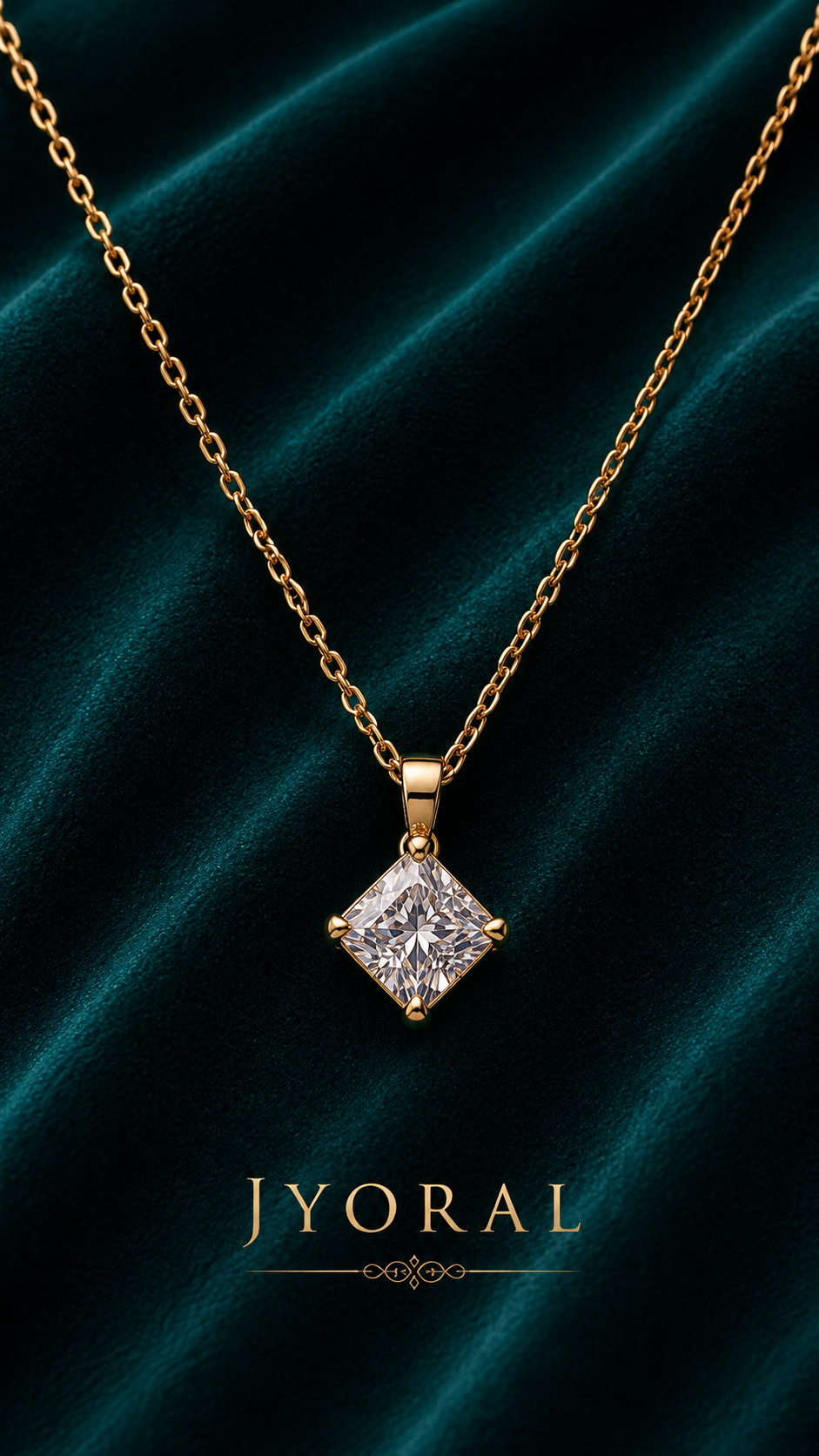 Starluxe Solitaire Pendant