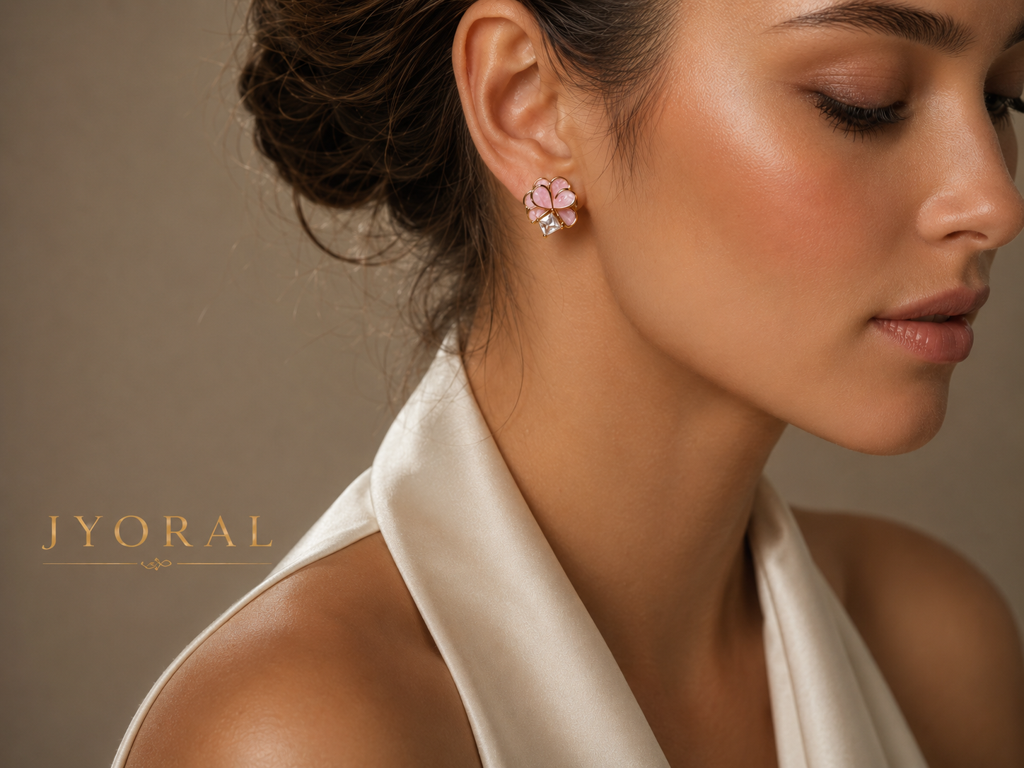 Rosé Clover Spark Studs