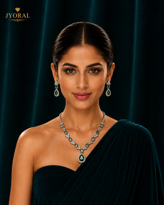 Emerald Noor Necklace Set