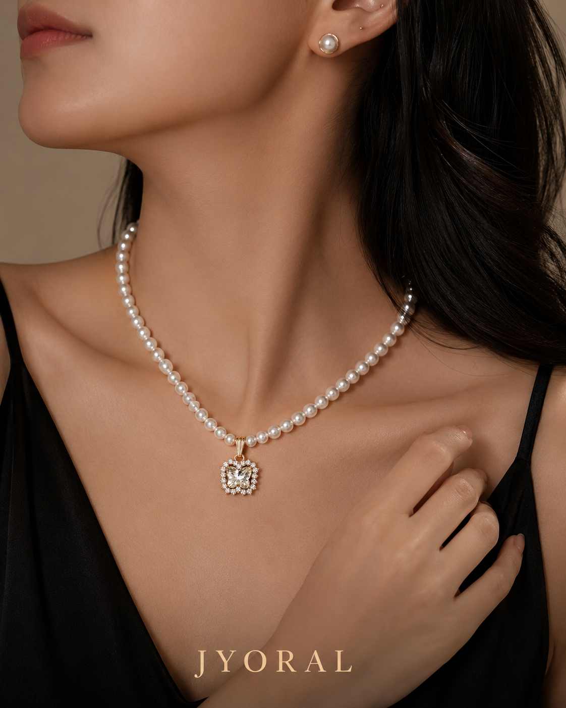 Aurielle Pearl Pendant Set
