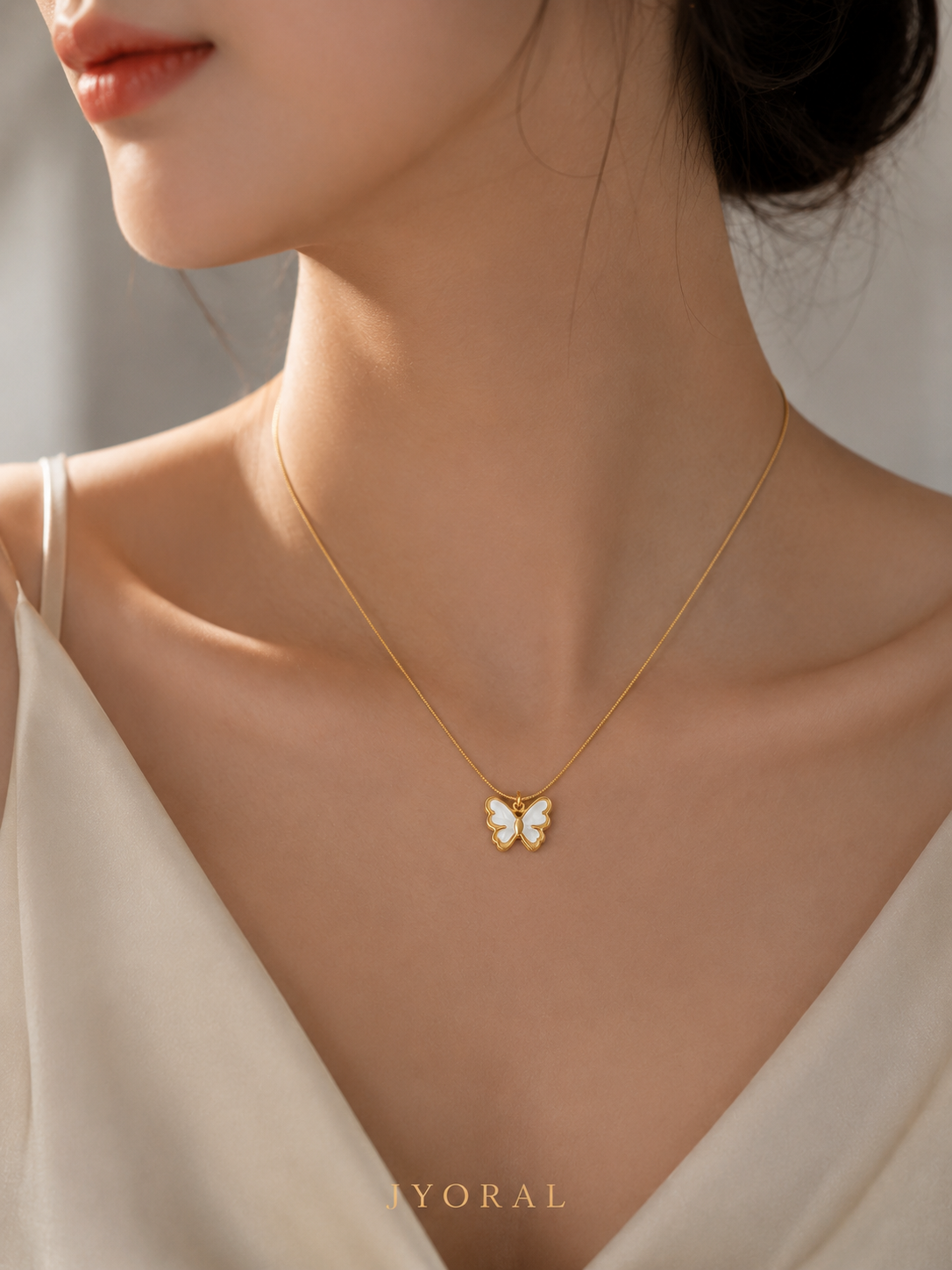 Ivora Butterfly Necklace