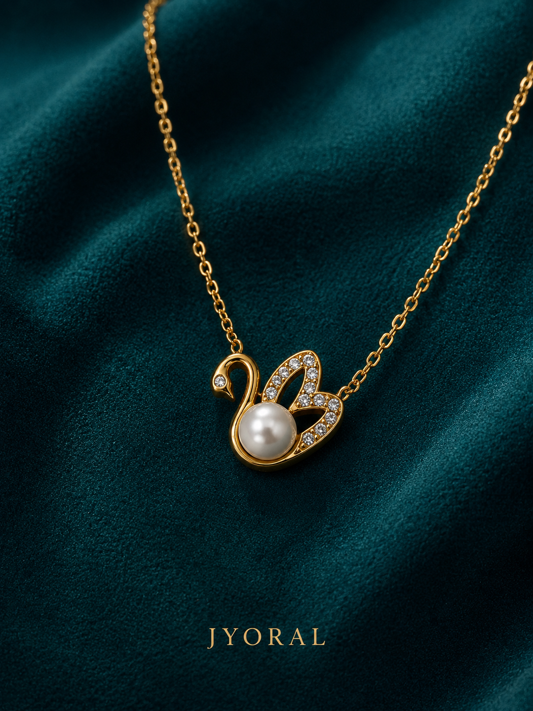 Swan Pearl Necklace