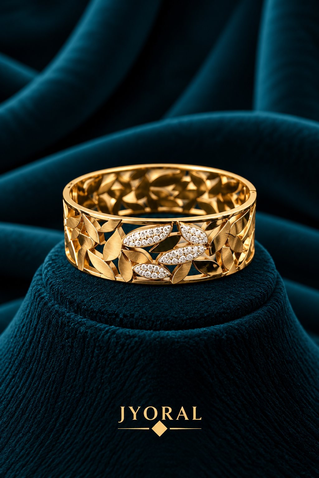 Aurelia Leaf Bracelet