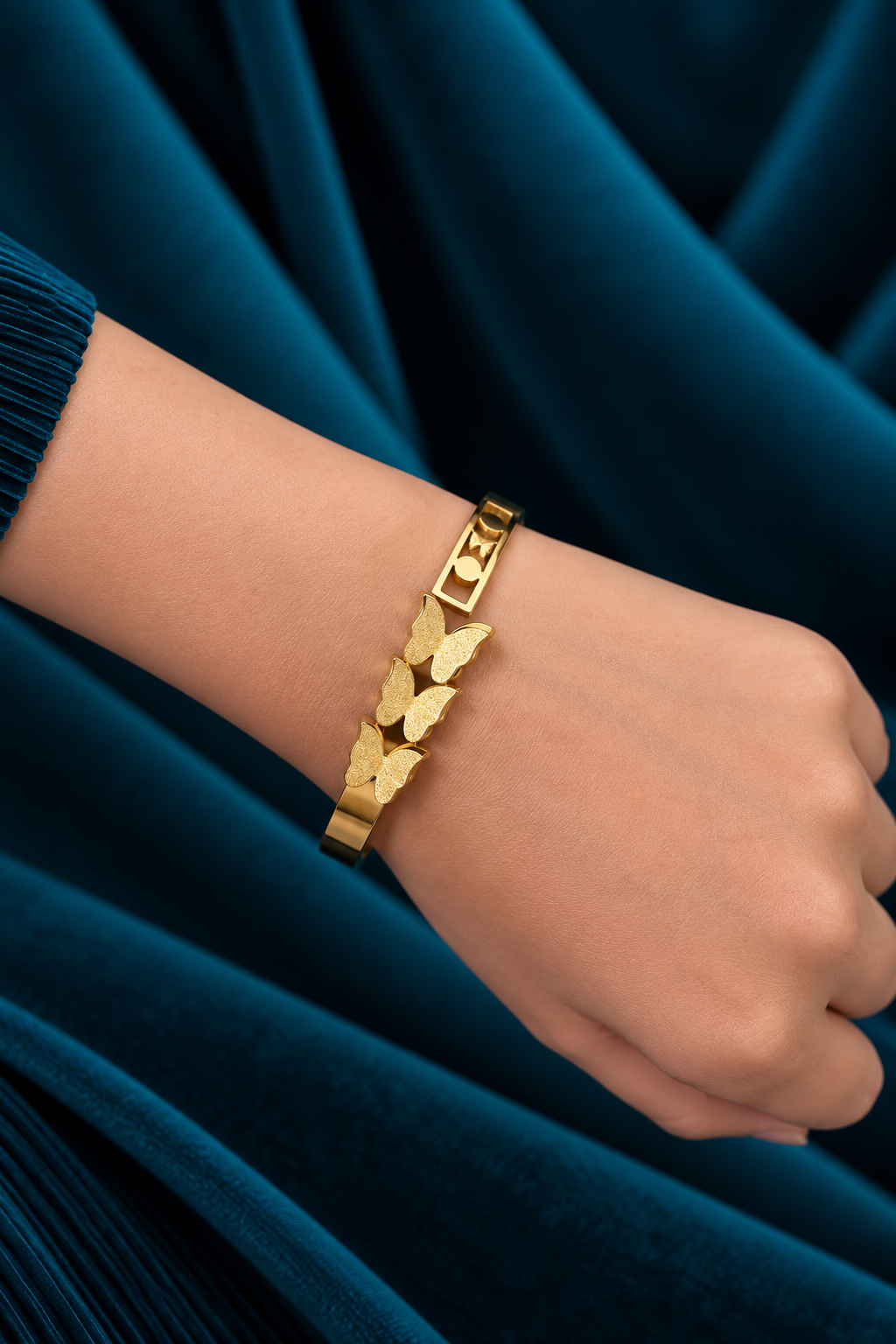 Golden Flutter Trio Bracelet