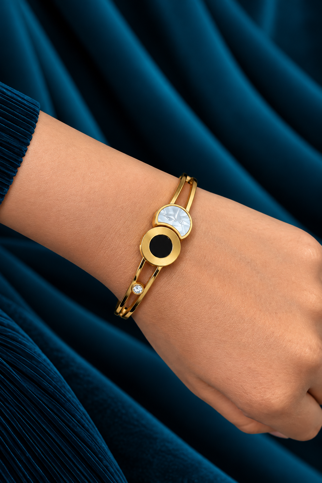 Lunar Eclipse Bracelet