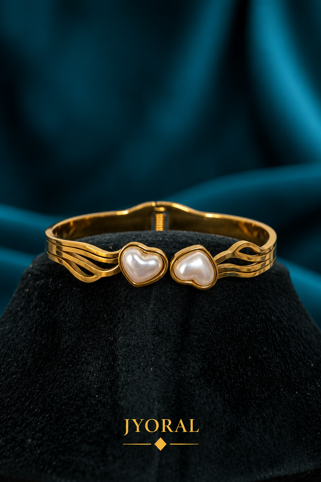 Pearlescent Amour Bracelet