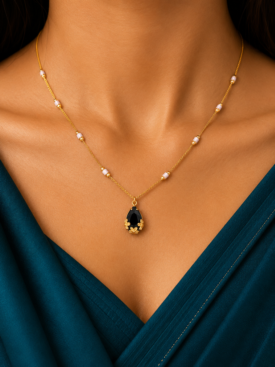 Emerald Petal Mangalsutra